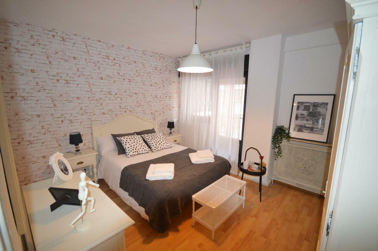 Appartamento Apartamento Fleta Saragozza Esterno foto